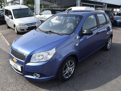 Begagnad Chevrolet Aveo 84 HK (61 kW) 2010 Blå Halvkombi