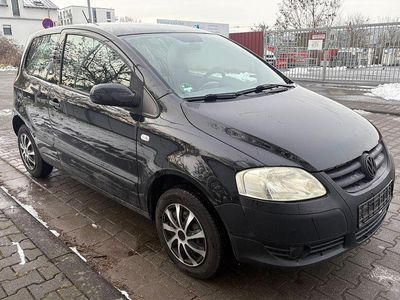 Gebraucht VW Fox 54 PS (39 kW) 2009 Schwarz Kleinwagen
