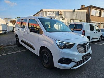 Gebraucht Opel Combo Ultimate 131 PS (96 kW) 2023 Weiß Van / Kleinbus