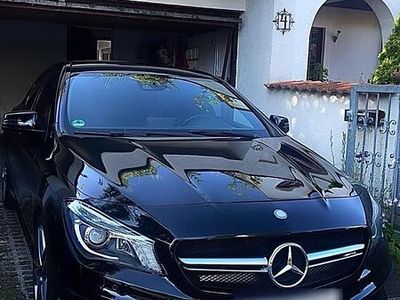 Mercedes CLA45 AMG