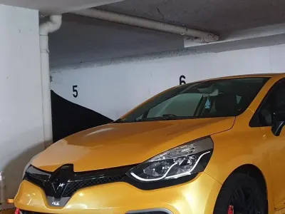 Gebraucht Renault Clio IV R.S. 200 PS (147 kW) 2015 Gelb Kleinwagen