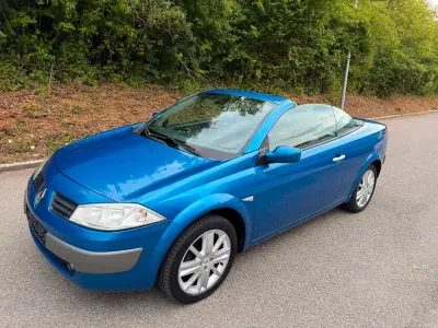 Gebraucht Renault Mégane Cabriolet Dynamique 113 PS (83 kW) 2006 Blau Cabrio