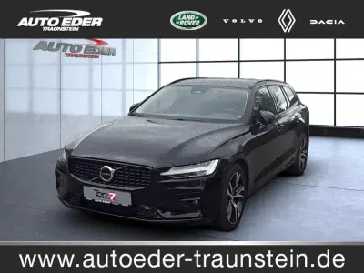 Gebraucht Volvo V60 Plus 197 PS (144 kW) 2024 Onyx black (metallic) Kombi