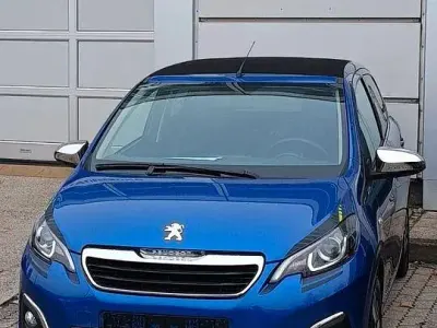 Gebraucht Peugeot 108 Collection 72 PS (52 kW) 2020 Blau Kleinwagen