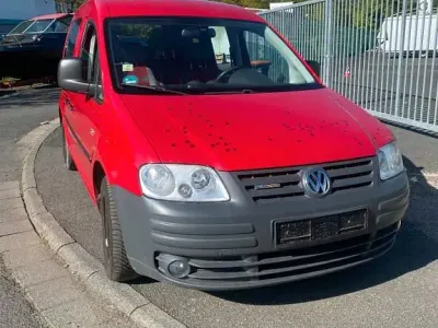 Gebraucht VW Caddy 105 PS (77 kW) 2009 Rot Van / Kleinbus