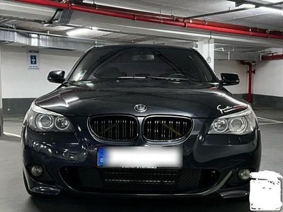 BMW 523