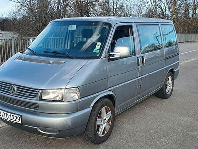 Grau Gebraucht 2000 VW Caravelle Van / Kleinbus | 5.500 € (Guter Preis)