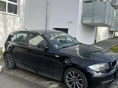 Gebraucht BMW 116 122 PS (89 kW) 2010 Kleinwagen