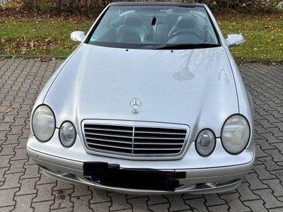 Gebraucht Mercedes CLK200 Avantgarde 163 PS (119 kW) 2002 Silber Cabrio