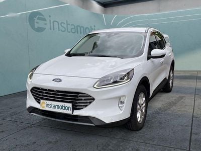 Gebraucht Ford Kuga Titanium 120 PS (88 kW) 2023 Weiß SUV