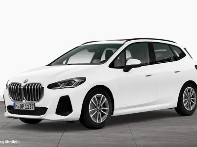 Gebraucht BMW 223 Active Tourer M Sport 211 PS (155 kW) 2025 Alpinweiß uni Van / Kleinbus