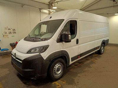 Weiß Gebraucht 2024 Opel Movano Van | 22.995 € (Fairer Preis)