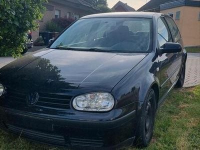 VW Golf IV