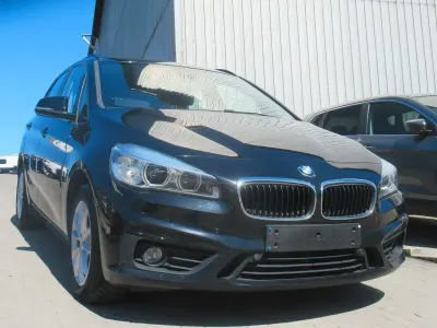 Gebraucht BMW 218 Active Tourer Advantage 150 PS (110 kW) 2018 Schwarz Van / Kleinbus