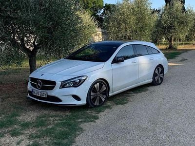 Gebraucht Mercedes CLA200 163 PS (119 kW) 2019 Weiß Coupé