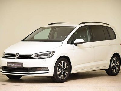 Weiß Gebraucht 2024 VW Touran Comfortline Van / Kleinbus | 31.360 € (Fairer Preis)