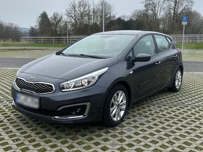 Gebraucht Kia Ceed 100 PS (73 kW) 2017 Grau Kleinwagen