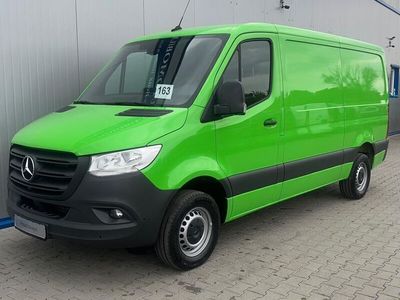 Grün Gebraucht 2020 Mercedes Sprinter Van | 21.399 € (Superpreis)