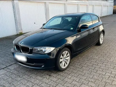 Gebraucht BMW 118 143 PS (105 kW) 2009 Schwarz Kleinwagen