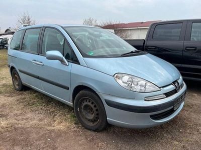 Peugeot 807