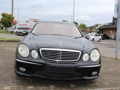 Mercedes E320