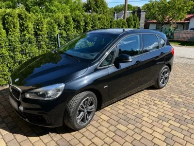 Gebraucht BMW 220 Active Tourer Sport Line 192 PS (141 kW) 2017 Schwarz Van / Kleinbus