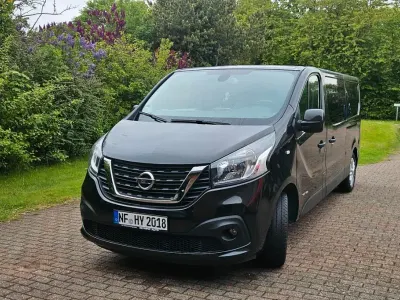 Gebraucht Nissan NV300 145 PS (106 kW) 2017 Schwarz Van
