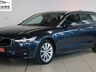 Blau Gebraucht 2019 Volvo V90 Momentum Kombi | 20.490 € (Guter Preis)