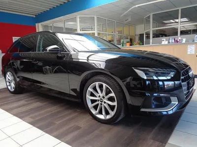 Używany Audi A4 Advanced 163 KM (119 kW) 2022 Czarny Kombi