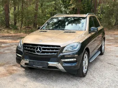 Gebraucht Mercedes ML350 258 PS (189 kW) 2012 Schwarz SUV