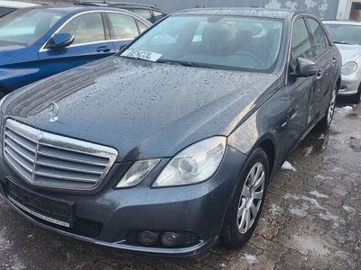 gebraucht Mercedes E220 E-Klasse Lim. E 220 CDI BlueEfficiency