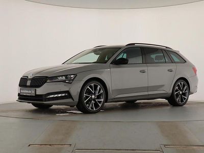 Gebraucht Skoda Superb SportLine 200 PS (147 kW) 2024 Steelgrau Kombi