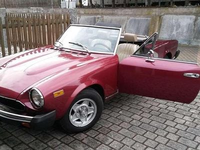 Gebraucht Fiat 124 Spider 105 PS (77 kW) 1980 Rot Cabrio