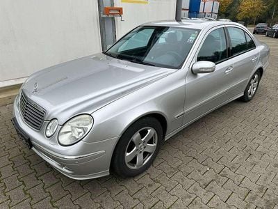 Mercedes E200