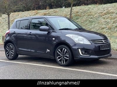 Schwarz Gebraucht 2015 Suzuki Swift X-TRA Kleinwagen | 7.300 € (Fairer Preis)