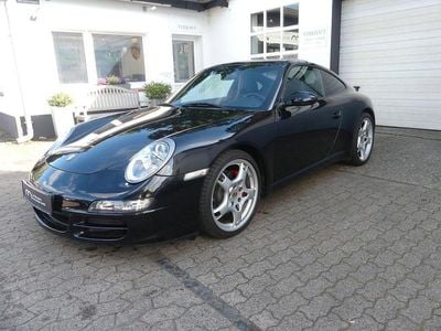 Porsche 911 Carrera