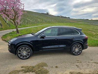 Usata Porsche Cayenne Platinum Edition 385 CV (283 kW) 2017 Blu SUV
