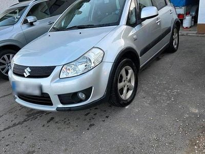 Begagnad Suzuki SX4 120 HK (88 kW) 2007 Grå Sedan
