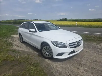 Gebraucht Mercedes C180 122 PS (89 kW) 2021 Weiß Kombi