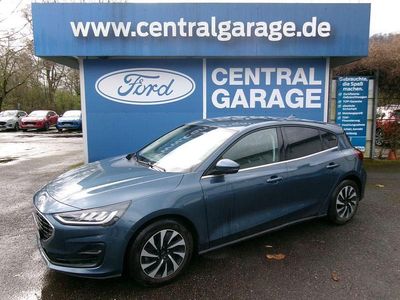 Gebraucht Ford Focus Titanium 125 PS (91 kW) 2024 Blau Limousine