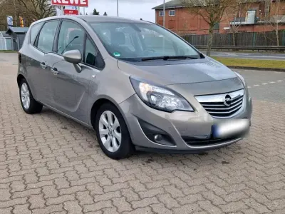 Używany Opel Meriva 101 KM (74 kW) 2010 Brązowy Minivan