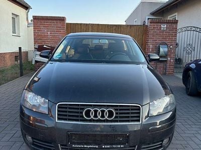 Gebraucht Audi A3 Attraction 150 PS (110 kW) 2003 Schwarz Kleinwagen