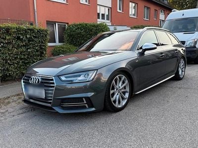 Gebraucht Audi A4 S-Line 218 PS (160 kW) 2017 Grau Kombi