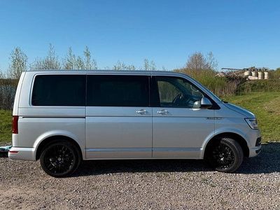 Gebraucht VW Multivan Highline 150 PS (110 kW) 2017 Silber Van