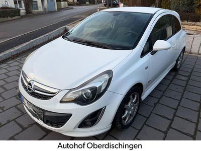Gebraucht Opel Corsa Edition 150 PS (110 kW) 2012 Weiß Limousine