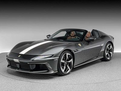 Gebraucht Ferrari 12 Cilindri 829 PS (609 kW) 2025 Canna di fucile Cabrio