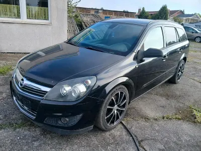 Gebraucht Opel Astra 120 PS (88 kW) 2007 Schwarz Kombi