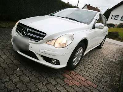 Gebraucht Mercedes R280 AMG line 190 PS (139 kW) 2009 Weiß Van / Kleinbus