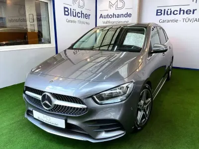 Gebraucht Mercedes B200 Sport 163 PS (119 kW) 2019 Grün Kleinwagen