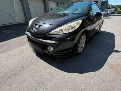 Gebraucht Peugeot 207 CC Premium 120 PS (88 kW) 2009 Schwarz Cabrio
